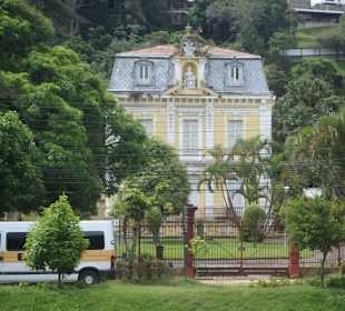 Schönes Haus in der Avenida Koeller