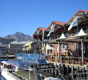 Cocktail-Bar an der Waterfront