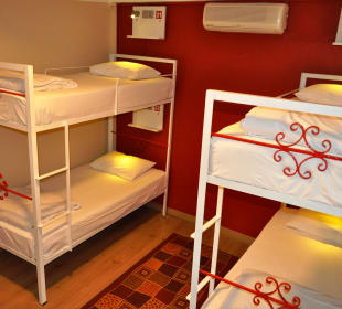 Zimmer Hostel Antique