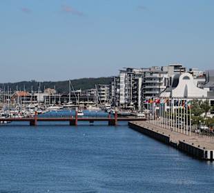 Das Hafenbecken von Helsingborg