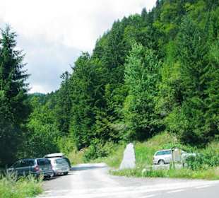 Erste Kehre ital.Seite hier gute Wandermöglichkeit