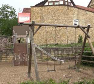 Stadtmauer mit Wehrgang
