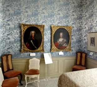 Rundgang durch den Zentralpavillon