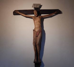 Alte Pfarrkirche Bozen-Gries, romanisches Kruzifix