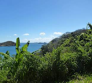 Mit dem Trolleybus durch Buzios