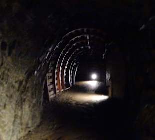Im Uranbergwerk