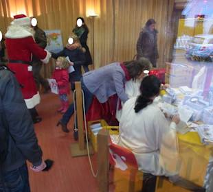 Im Weihnachtspostamt