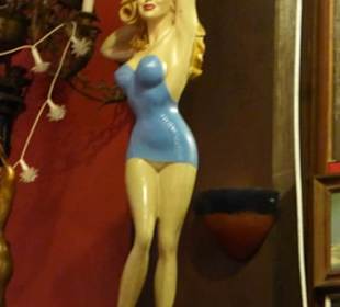 In der Kleinen Weltlaterne