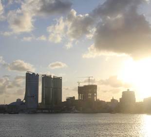 Silhouette Dar es Salaam