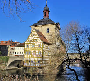 Ansicht des Alten Rathauses in der Regnitz