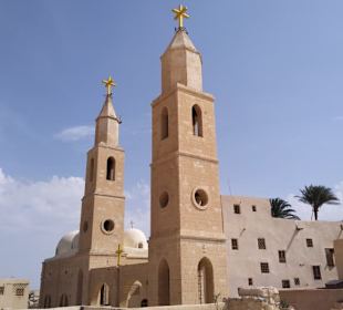 St. Antony, eine der Kirchen