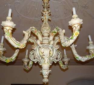 Der weiße Saal im Wasserschloss Mitzwitz