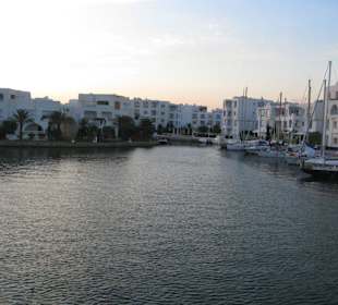 Hafen von Yasmine