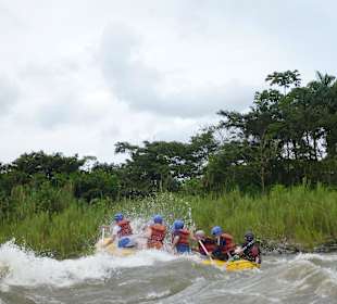 Durch die Stromschnellen