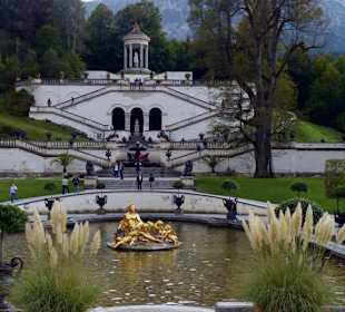 Blick vom Schloss zu den Terrassen