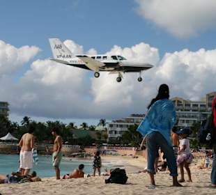 Maho Beach