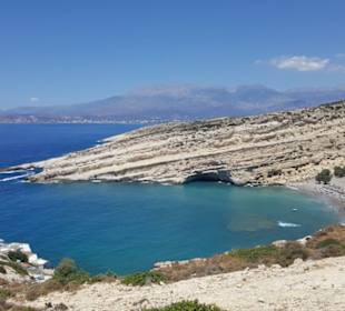 Bucht von Matala von der römischen Siedlung aus