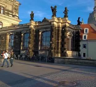 Altstad Hochschule bildende Kunst