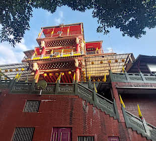Tempel am Elephant Mountain Xiangshan Hiking Trail