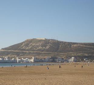 Gruß am Berg der Kasbah