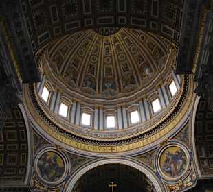 Petersdom Innenimpression