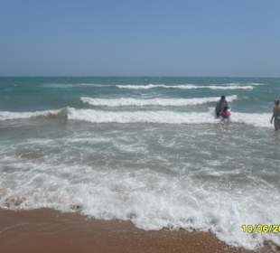 Hoher Wellengang am Strand