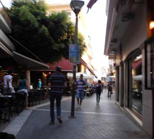 Shoppen und Essen in Altstadt Heraklion