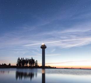 Aussichtsturm am Abend