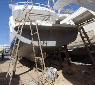 In der Werft unterwegs