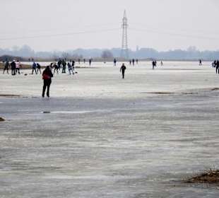 Impressionen vom Eislaufen an der Semkenfahrt