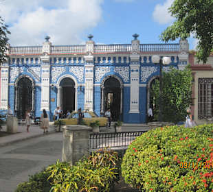 Restauriertes Haus am Janacio Aaramonte Park