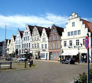 Ein Rundgang durch die "Rosenstadt" im Sommer 