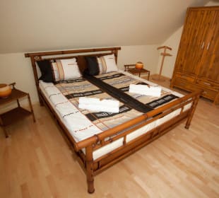 Schlafzimmer Ferienwohnung Safari