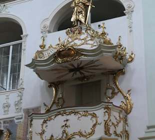 Die Stiftskirche St. Peter von Salzburg