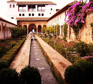 Berühmte Gartenanlage der Alhambra