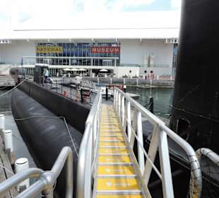 Submarine HMAS Onslow