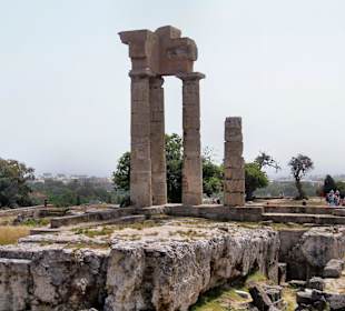Tempel of Apollo oberhalb der Altstadt