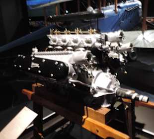 Militärflugzeuge aus dem 1. Weltkrieg