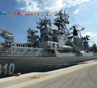 Russisches Kampfschiff auf Korfu