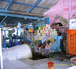 "Supermarkt" in Mano Juan