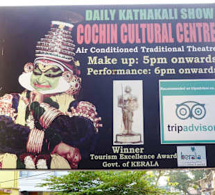 Kathakali Show in Kochi I