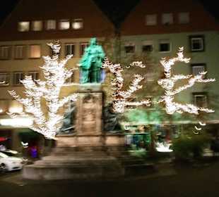 Glanz auch in den Nebenstrassen