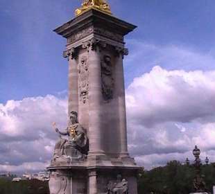 Kolumna  - most aleksandra iii