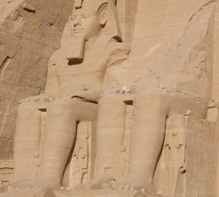 Ramses Statue/ Abu Simbel