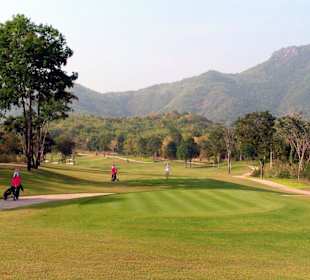Kaeng Krachan: neuer Mountain Course Loch 1