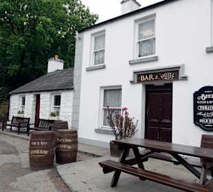 Bunratty Castle and Folk Park