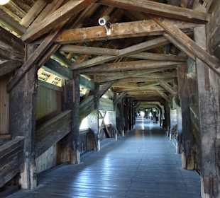 Holzbrücke