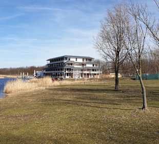 Umgebung am Berzdorfer See.