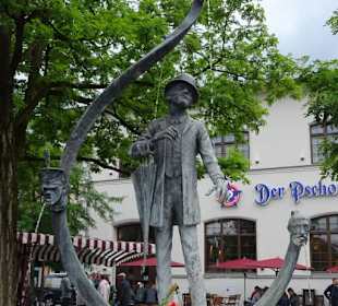 Brunnen auf dem Viktualienmarkt