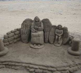 Sand Figuren am Meer